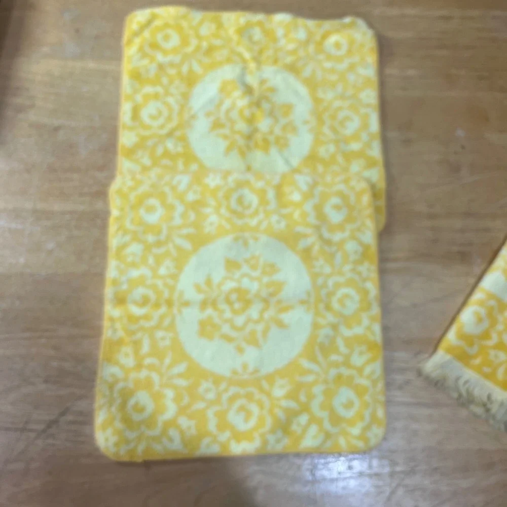 Vtg 70s Sears Yellow Floral Damask Towel Set 4pc Retro Fringed Cotton MCM USA